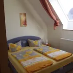 Lindenhof Kachlin
